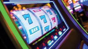 Tampilan layar utama aplikasi situs slot88 dengan menu olahraga dan permainan